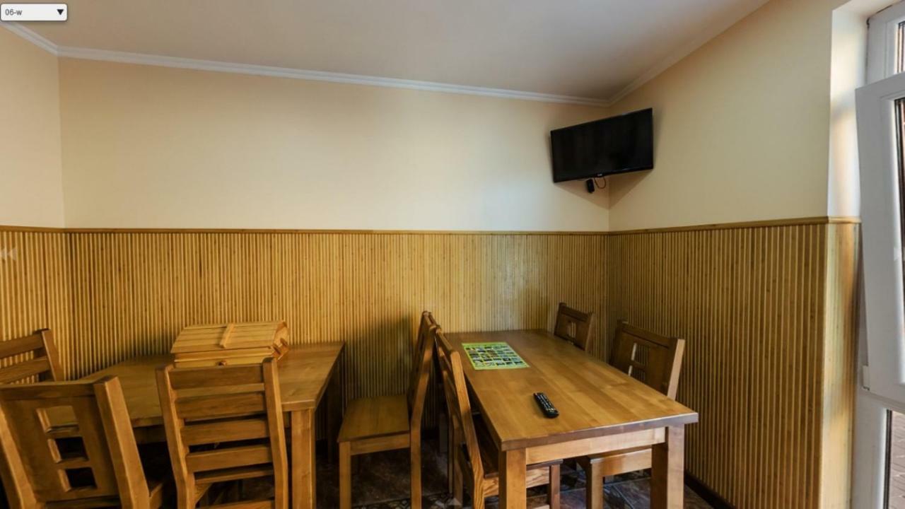 Mini Hotel Solnce Karpat โปลยานา ภายนอก รูปภาพ